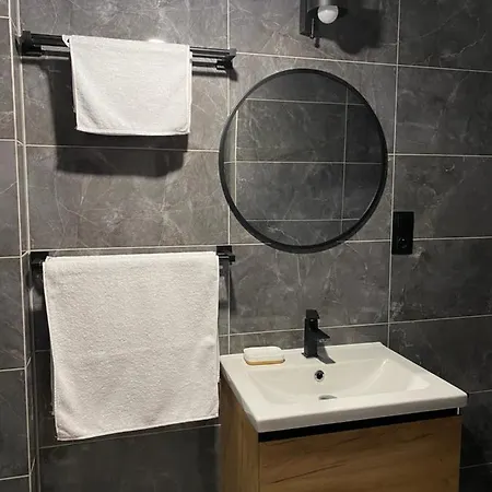 Πανσιόν Abra Goscinne 3*