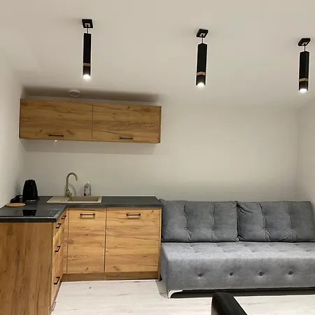 Abra Goscinne בית הארחה 3*